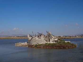 разрушенные мельницы рядом с Трапани, Сицилия