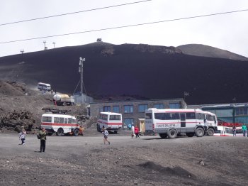 Горные автобусы к кратеру Этны